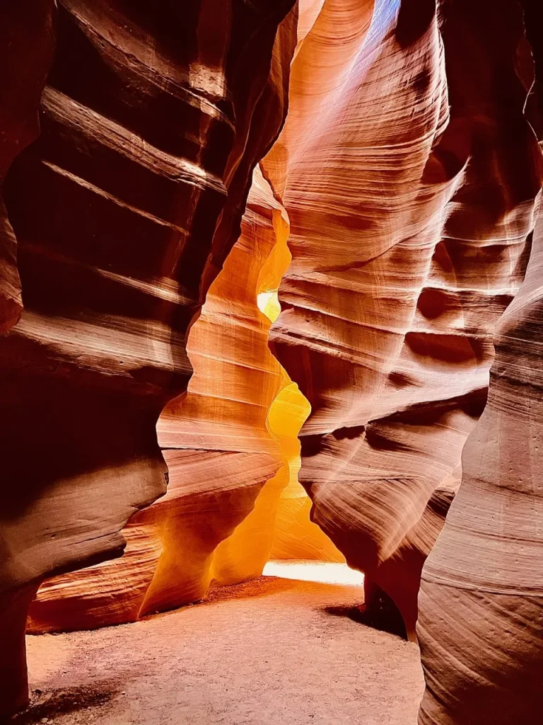 upper antelope canyon tour